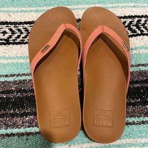 Reef Cushion Court Rose Gold Sandals
